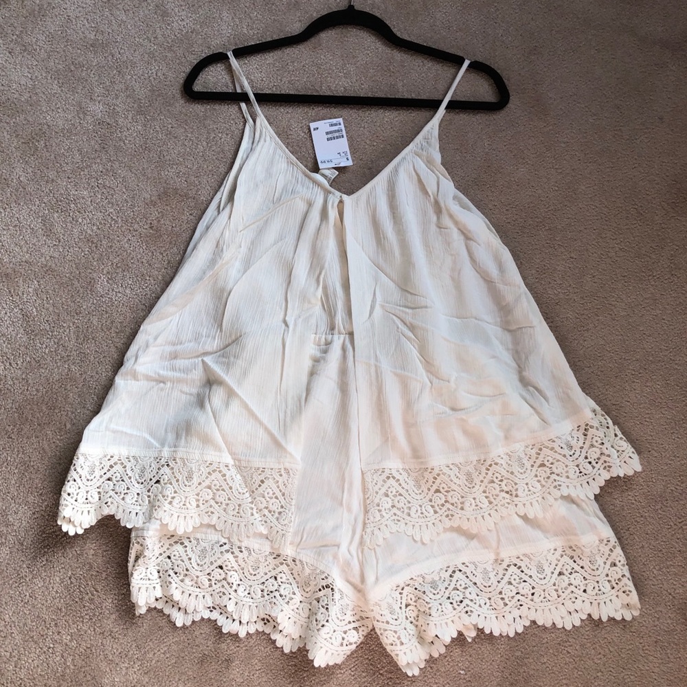 Pretty Summer Romper - Picture 5 of 7